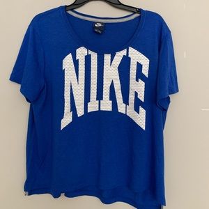 Workout shirt like new